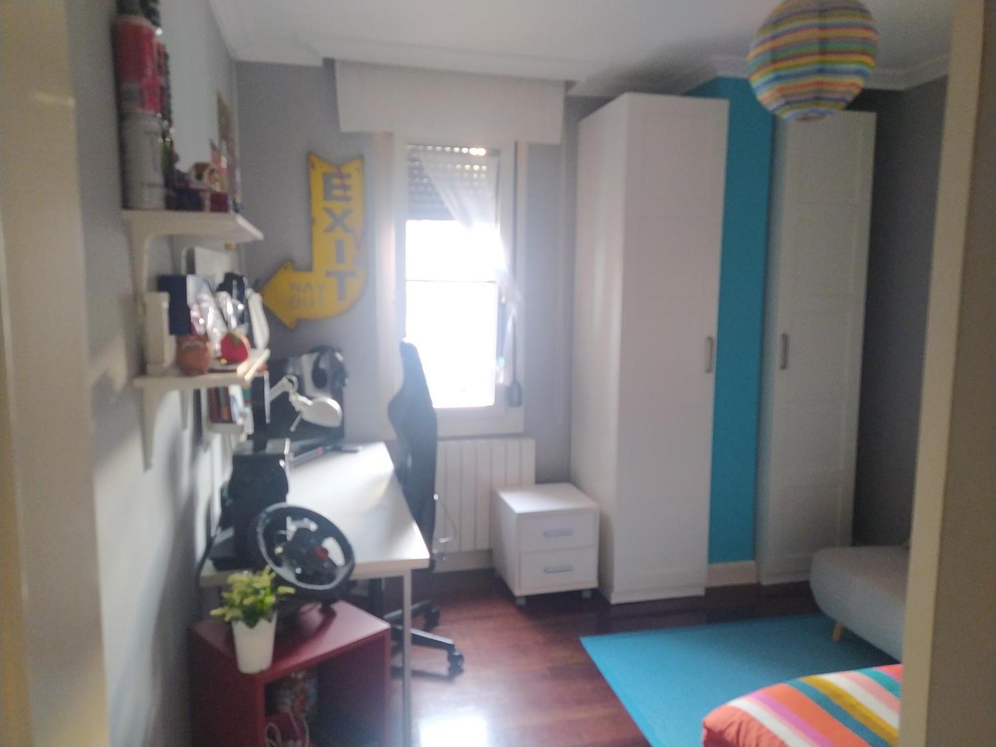 Nuestro Refugio - Casco Viejo Con Wifi Y Parking Gratuito- Διαμέρισμα Μπιλμπάο Δωμάτιο φωτογραφία